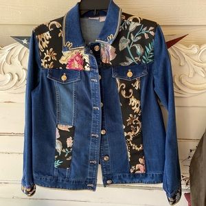 Chico’s fun Denim jacket !